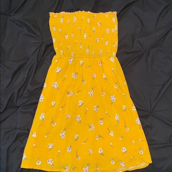 Yellow/mustard summer dress with floral print - Picture 2 of 3